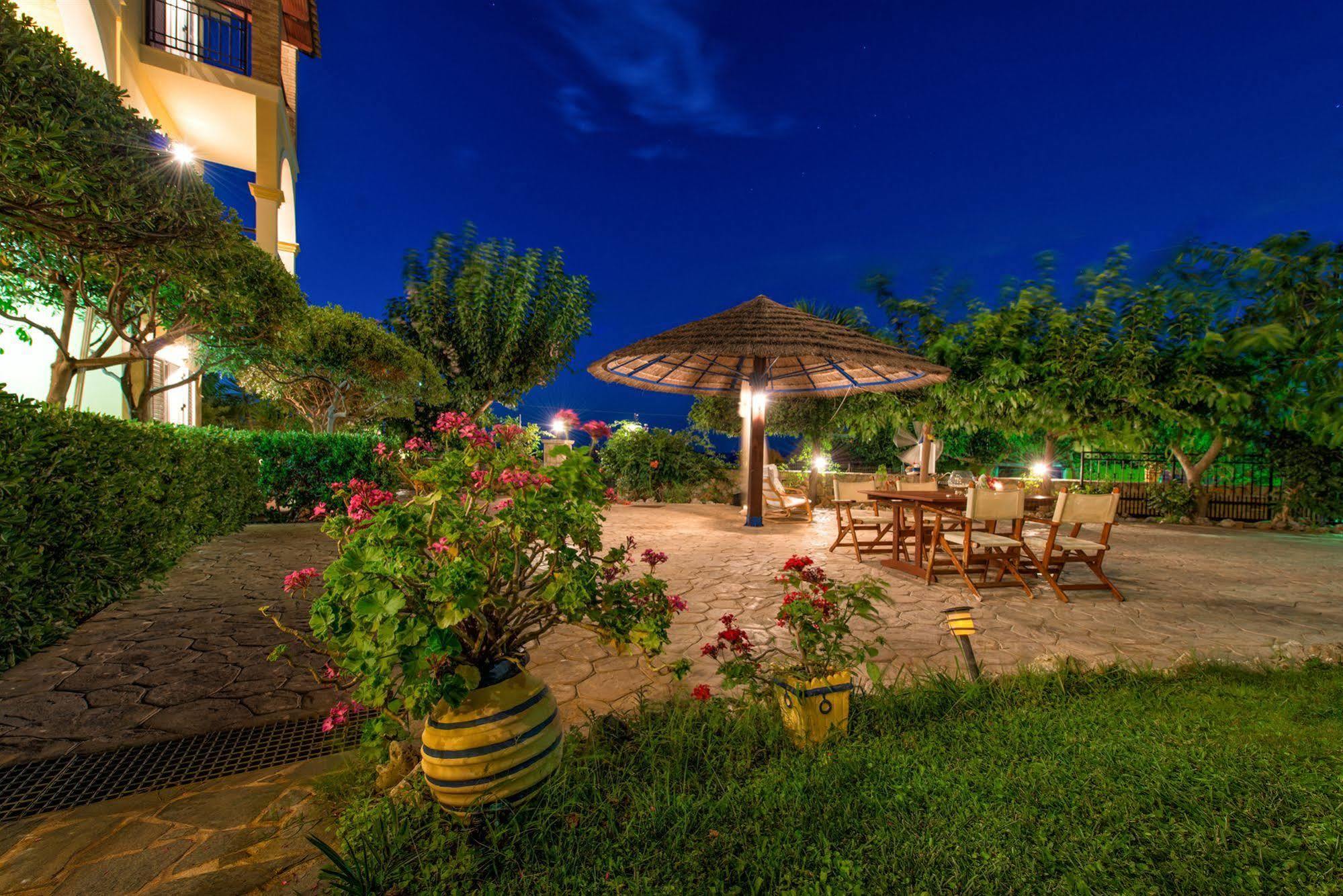 Calypso Apartment