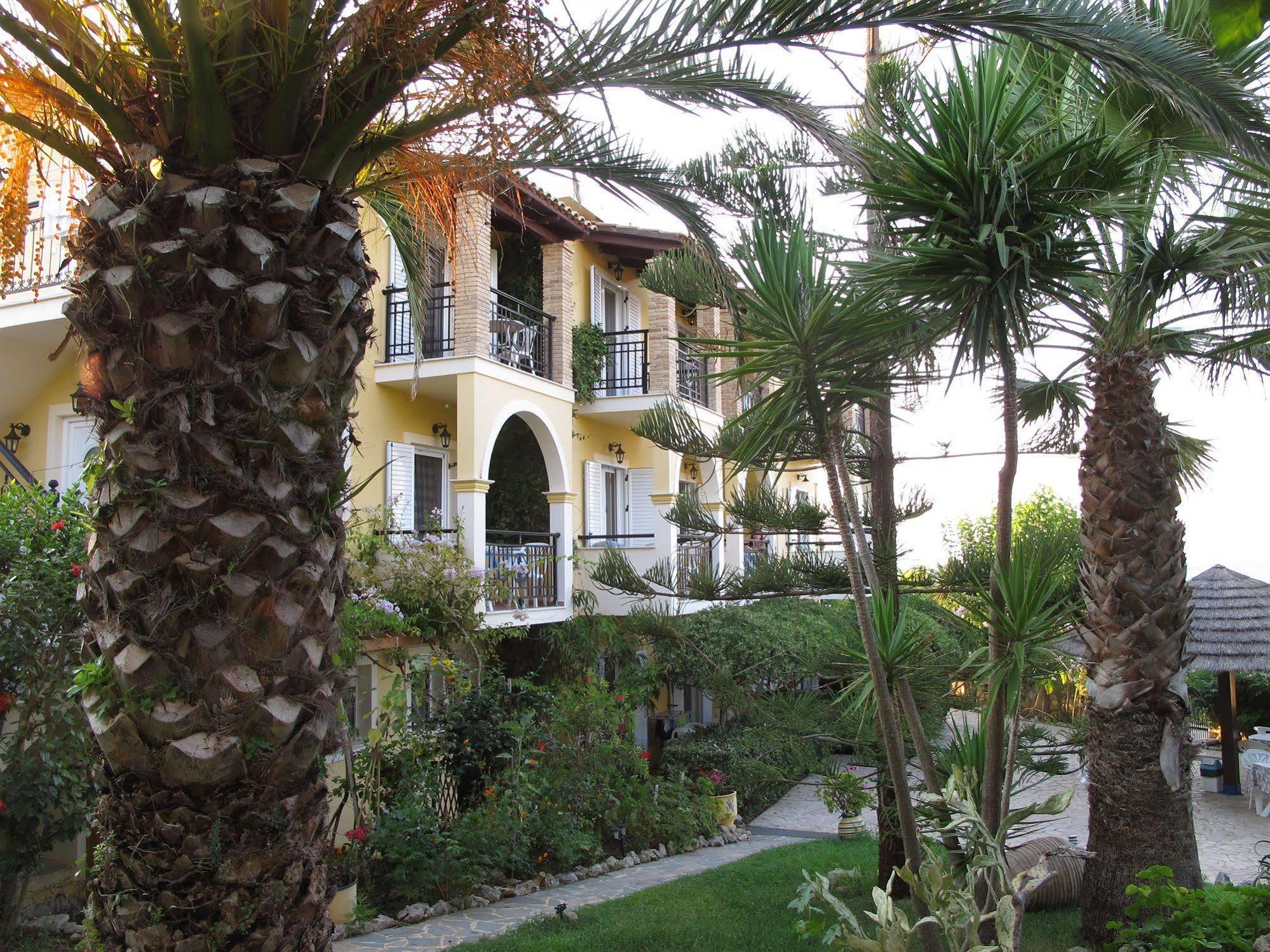 Calypso Apartment *
